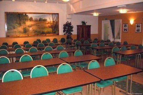 KARAKTARSHOTELLET BJORKBACKEN (Vimmerby)